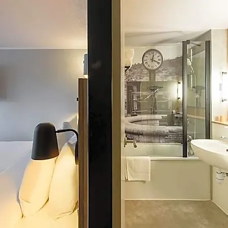 Campanile Nature - Niort Est La Creche Hotel